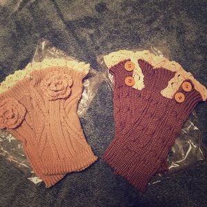 Boot cuffs, Long socks, and Leg warmers